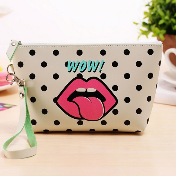 Handbags - Cute Cartoon Lips Comestic Makeup Bag